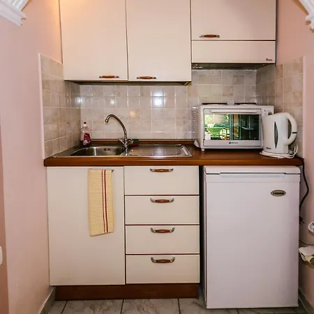 Apartment Anna Agios Gordios (Corfu)
